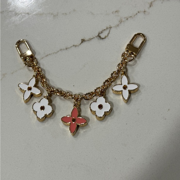 Gold-Tone Floral Charm Bag Chain - Picture 2 of 2